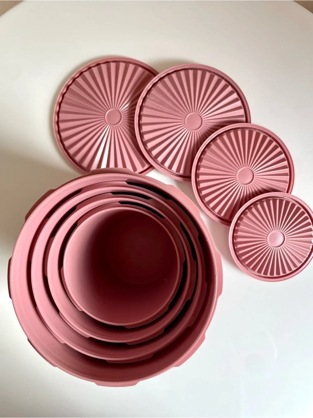 Vintage 80s Tupperware Servalier Canister Set of 4, Dusty Rose